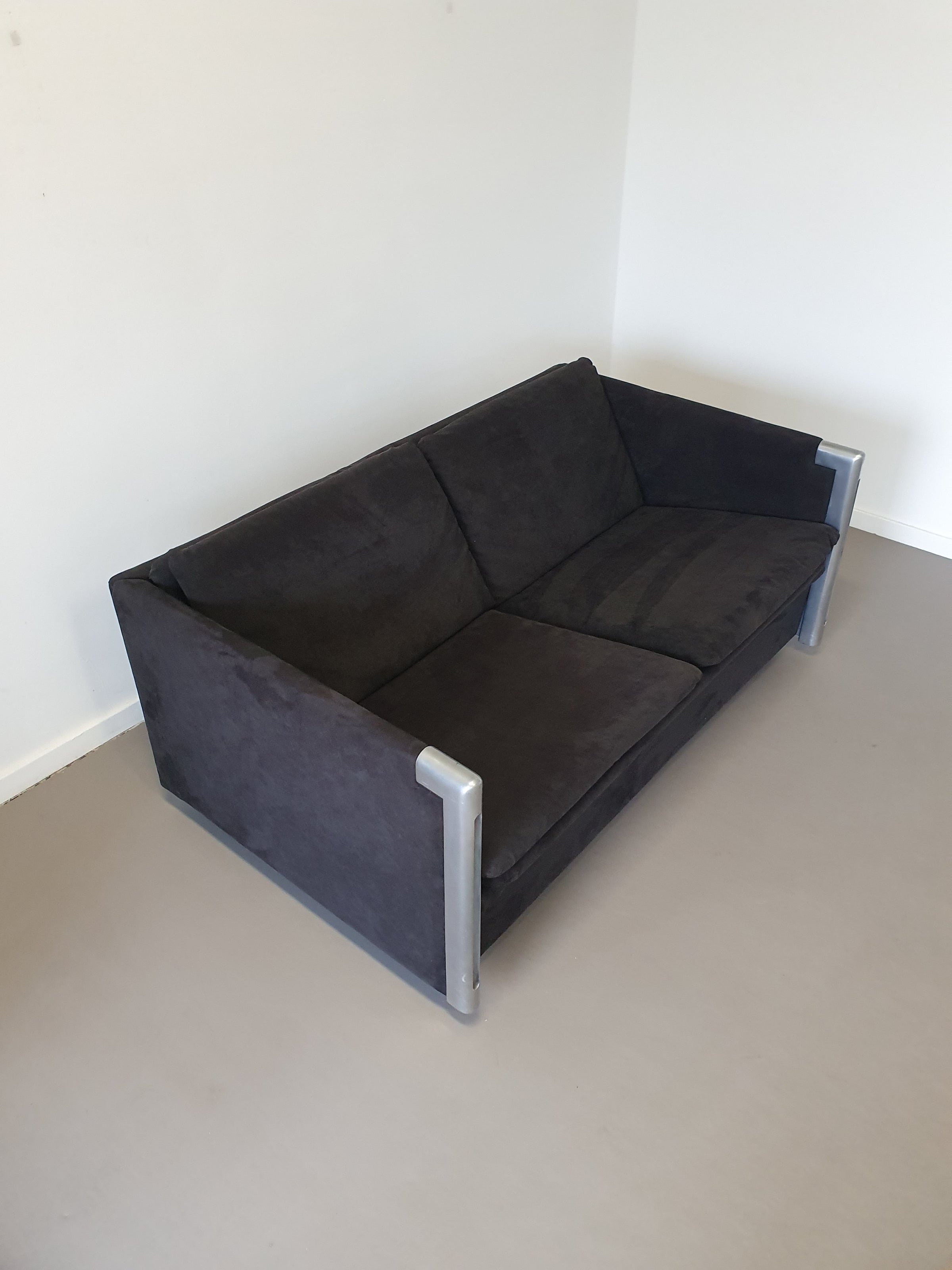 2 x Fauteuil 1 x sofa sz20/Sandwich. Ontwerp van Claire Bataille en Paul Ibens voor 't Spectrum collectie van 1973-1974