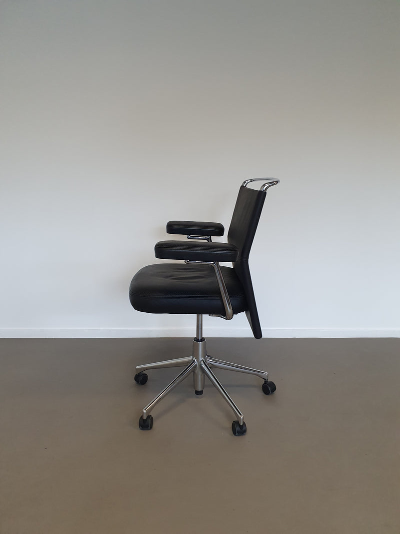 2 x Office armchair Vitra AC2 design Antonio Citterio