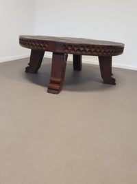 Beautiful large brutalist oak coffee table.
120 cm x 46 cm