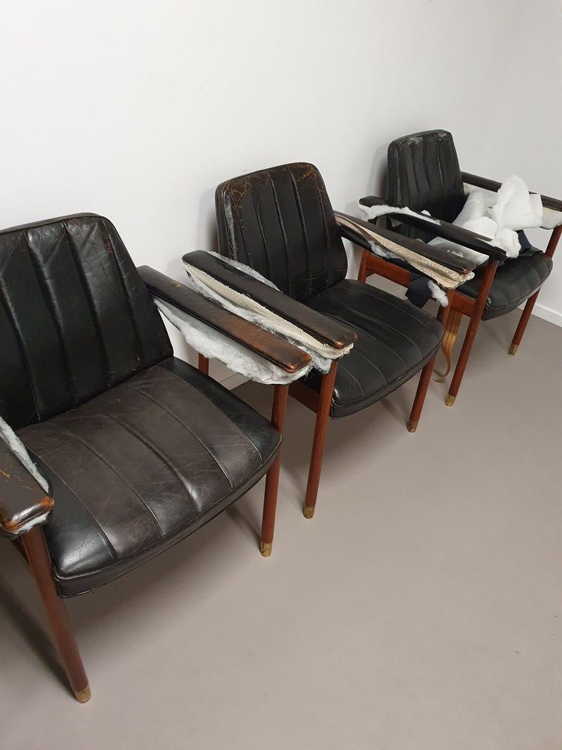 3 x rosewood frame and leather seats and arm rests. Designed by Sven Ivar Dysthe in Norway