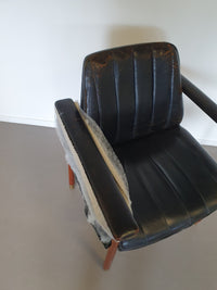 3 x rosewood frame and leather seats and arm rests. Designed by Sven Ivar Dysthe in Norway