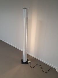 White Ettore Sottsass Moonlight Floor Lamp no. 14104, Italy 1970's