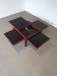 Bernard Vuarnesson coffee table for Bellato - 1980s.
Like new.