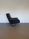 2 x calf black leather lounge chair. Made in Italy