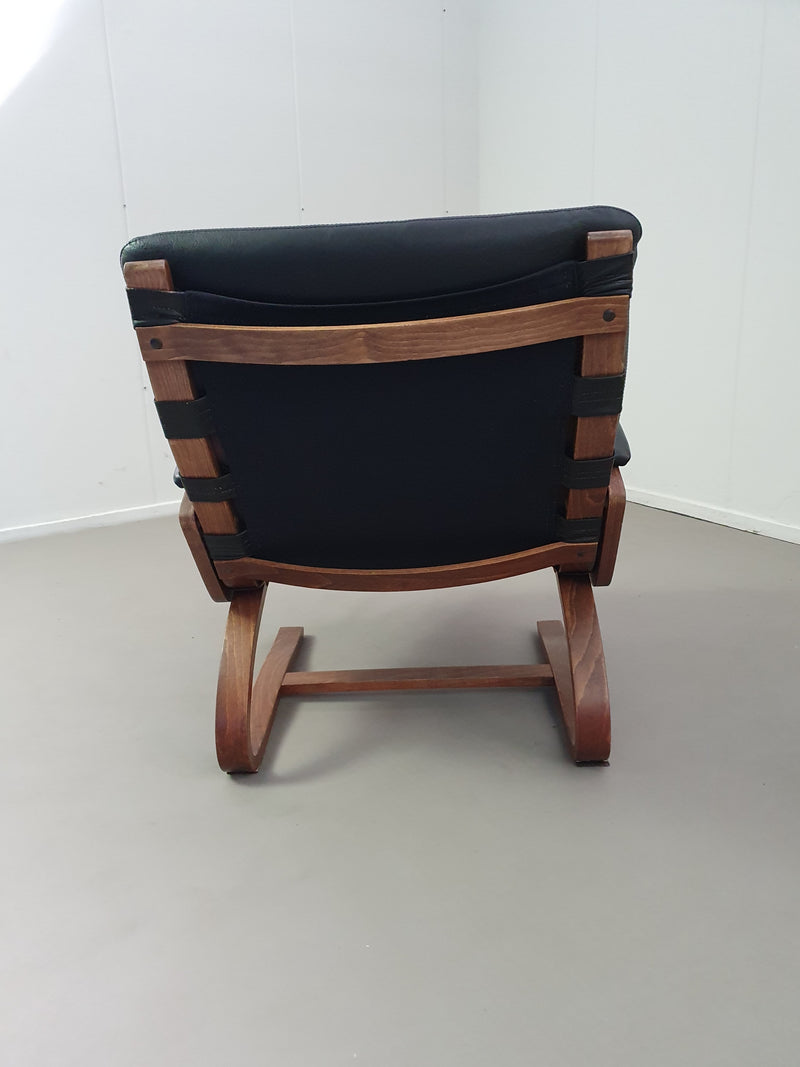 Vintage Kengu lounge chairs  by Elsa & Nordahl Solheim for Rybo Rykken & Co