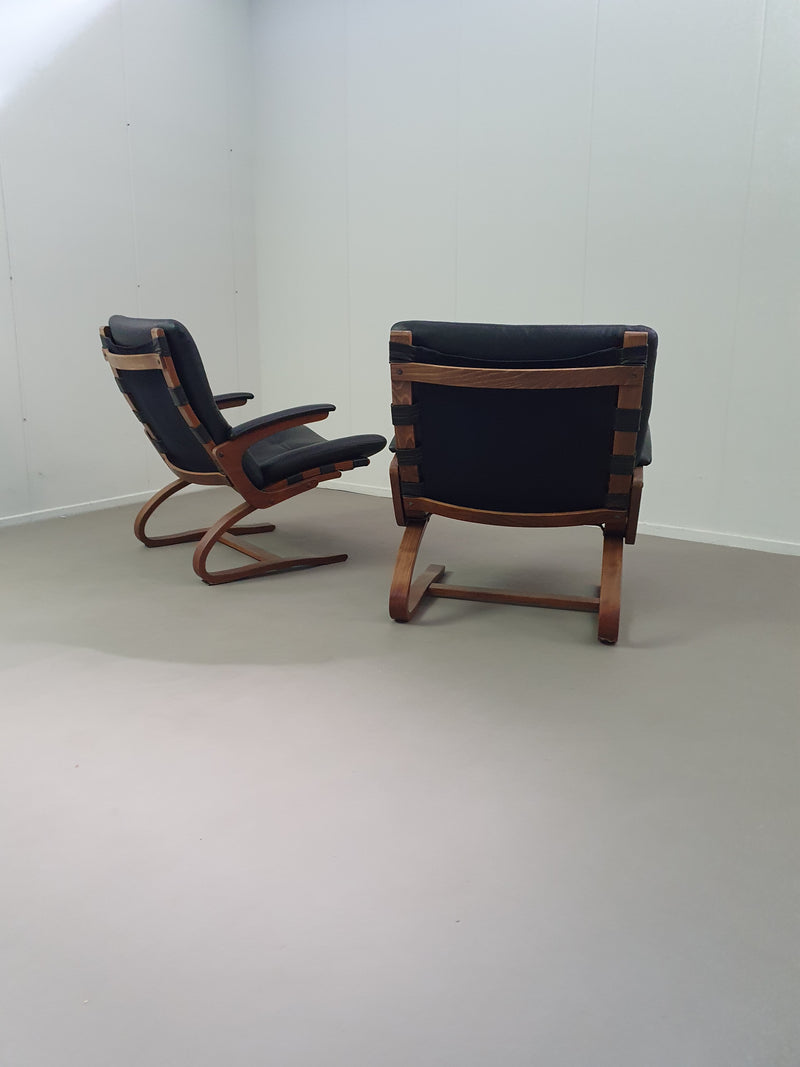 Vintage Kengu lounge chairs  by Elsa & Nordahl Solheim for Rybo Rykken & Co